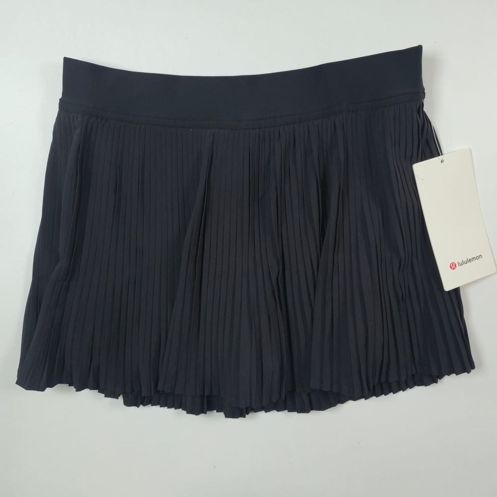 Lululemon Varsity HR Pleated Skirt Womens 10 Black Tennis Golf Skort BLK NWT NEW
